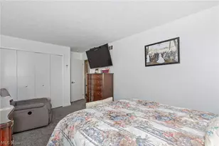 791 Geddes Bluff, Sagamore Hills, OH 44067 - Photo 35