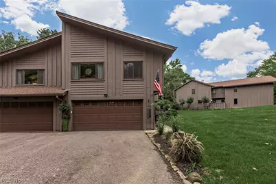 791 Geddes Bluff, Sagamore Hills, OH 44067 - Photo 3