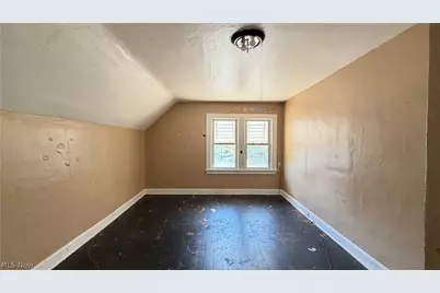 6801 Sebert Avenue, Loveland, OH 44105 - Photo 7