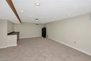 1257 Muchney Cir, Akron, OH 44312 - Photo 35