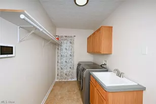 1257 Muchney Cir, Akron, OH 44312 - Photo 27