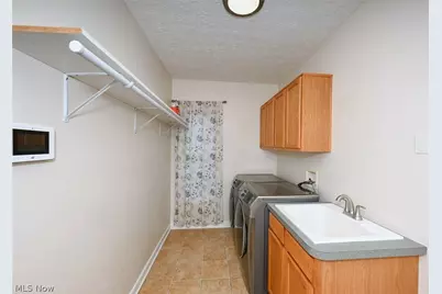 1257 Muchney Circle, Akron, OH 44312 - Photo 27
