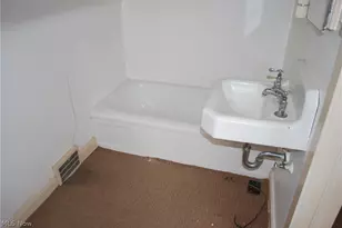 3715 Strathavon Rd, Huber Heights, OH 44120 - Photo 27
