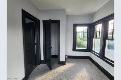 496 E 185th Street, Loveland, OH 44119 - Photo 9