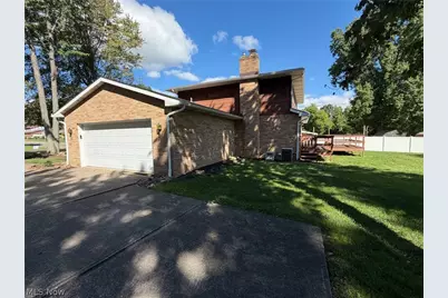 762 Sawmill Trail NE, Massillon, OH 44646 - Photo 7