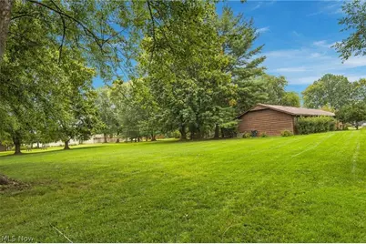 4936 Gate Moss Oval, North Ridgeville, OH 44039 - Photo 5