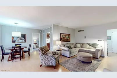 13800 Fairhill Road #209, Huber Heights, OH 44120 - Photo 5