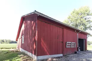 10240 Cemetery Rd, Burbank, OH 44214 - Photo 25