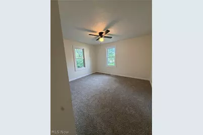550-554 Magnolia Avenue, Cuyahoga Falls, OH 44221 - Photo 5