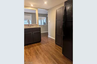 793 Park Avenue, Amherst, OH 44001 - Photo 13