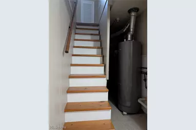 793 Park Avenue, Amherst, OH 44001 - Photo 23