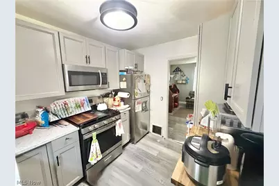 616 Garfield Avenue, Elyria, OH 44035 - Photo 5