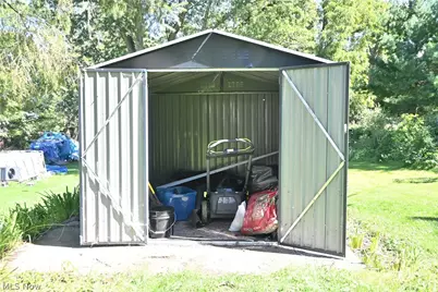 842 Day Street, Conneaut, OH 44030 - Photo 33