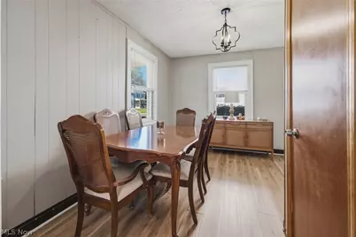 1372 Roslyn Avenue SW, Canton, OH 44710 - Photo 7