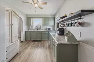 1372 Roslyn Ave SW, Canton, OH 44710 - Photo 11