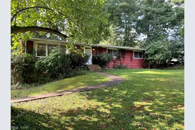 180 Paradise Road, Painesville Twp, OH 44077 - Photo 1