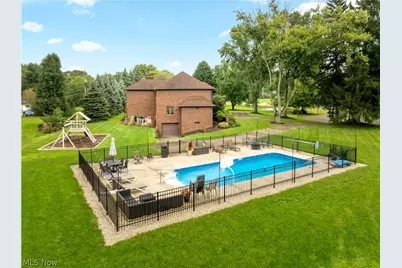 1280 Grenada Drive NE, Canton, OH 44714 - Photo 13
