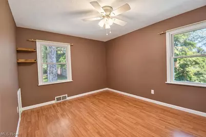 11924 Abbey Road, North Royalton, OH 44133 - Photo 15