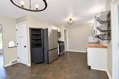 11924 Abbey Road, North Royalton, OH 44133 - Photo 7