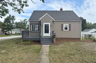 33 Pierce Ave, Cuyahoga Falls, OH 44221 - Photo 1