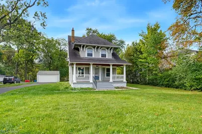 17930 Chagrin Boulevard, Huber Heights, OH 44122 - Photo 3