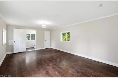 17930 Chagrin Boulevard, Huber Heights, OH 44122 - Photo 17