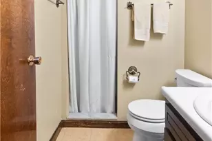 176 Concord Ct, Weirton, WV 26062 - Photo 23