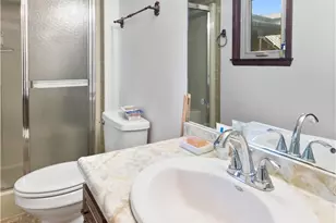 176 Concord Ct, Weirton, WV 26062 - Photo 15