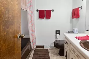 176 Concord Ct, Weirton, WV 26062 - Photo 19