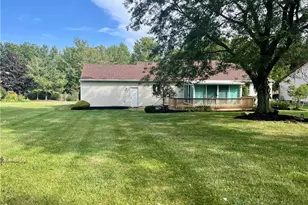 12 Surrey Ln, Geneva, OH 44041 - Photo 41