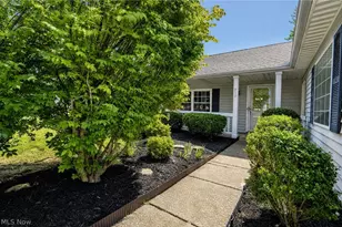 737 Sunset Dr, Madison, OH 44057 - Photo 5