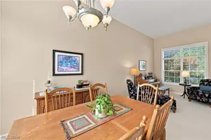 10262 Wildflower Way, Grandview Heights, OH 44147 - Photo 7