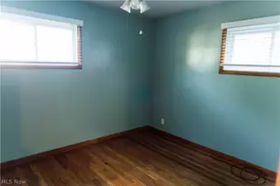 1424 Maple St, Barberton, OH 44203 - Photo 17