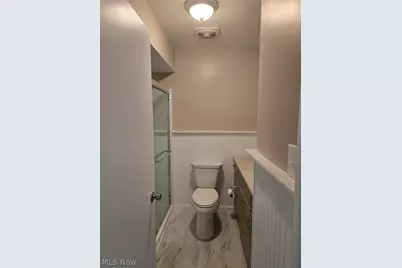 1800 Liberty Drive, Akron, OH 44313 - Photo 19