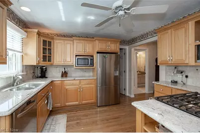 878 Hampton Court, Sagamore Hills, OH 44067 - Photo 21