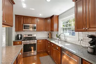 594 Megglen Ave, Akron, OH 44303 - Photo 19