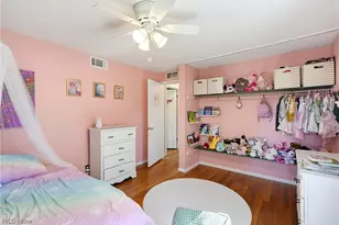 594 Megglen Ave, Akron, OH 44303 - Photo 35