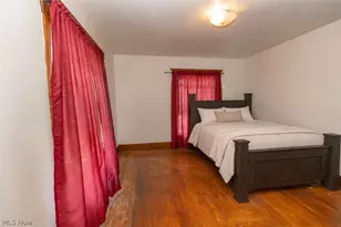 1037 W 8th St, Lorain, OH 44052 - Photo 11
