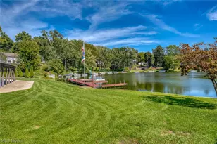 158 Oak Dr NW, North Canton, OH 44720 - Photo 7
