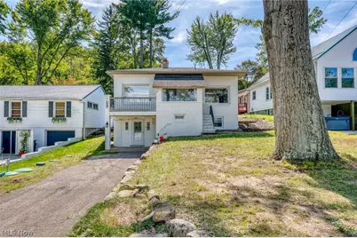 158 Oak Drive NW, North Canton, OH 44720 - Photo 1