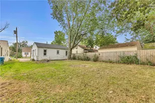 1936 Tait St, Lorain, OH 44053 - Photo 17