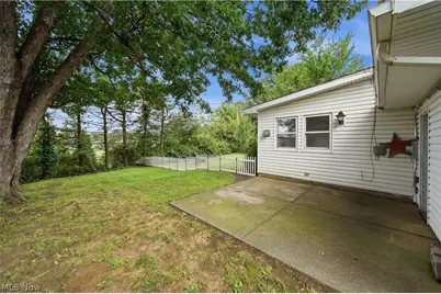 2354 Frederick Drive, Cuyahoga Falls, OH 44221 - Photo 31