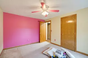4209 Sunnyview Dr, Uniontown, OH 44685 - Photo 17