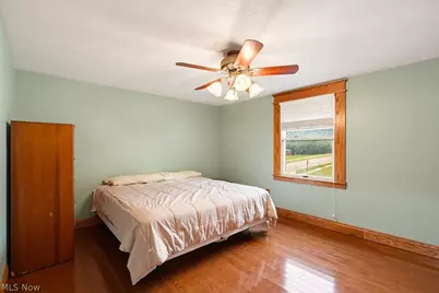 4209 Sunnyview Drive, Uniontown, OH 44685 - Photo 13