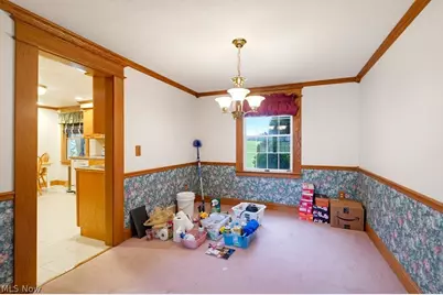 4209 Sunnyview Drive, Uniontown, OH 44685 - Photo 5