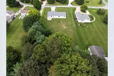 9887 Fox Knoll Drive, Orrville, OH 44667 - Photo 35