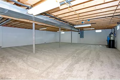 9887 Fox Knoll Drive, Orrville, OH 44667 - Photo 21