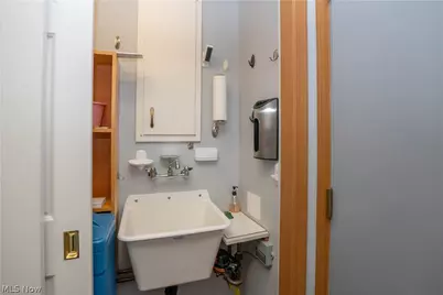 2573 Barnstone Avenue SW, Canton, OH 44706 - Photo 11