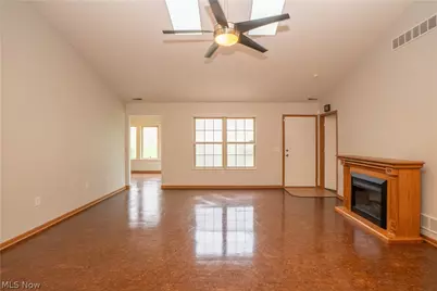2573 Barnstone Avenue SW, Canton, OH 44706 - Photo 3