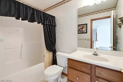 1541 Newton Pass, Grandview Heights, OH 44147 - Photo 35
